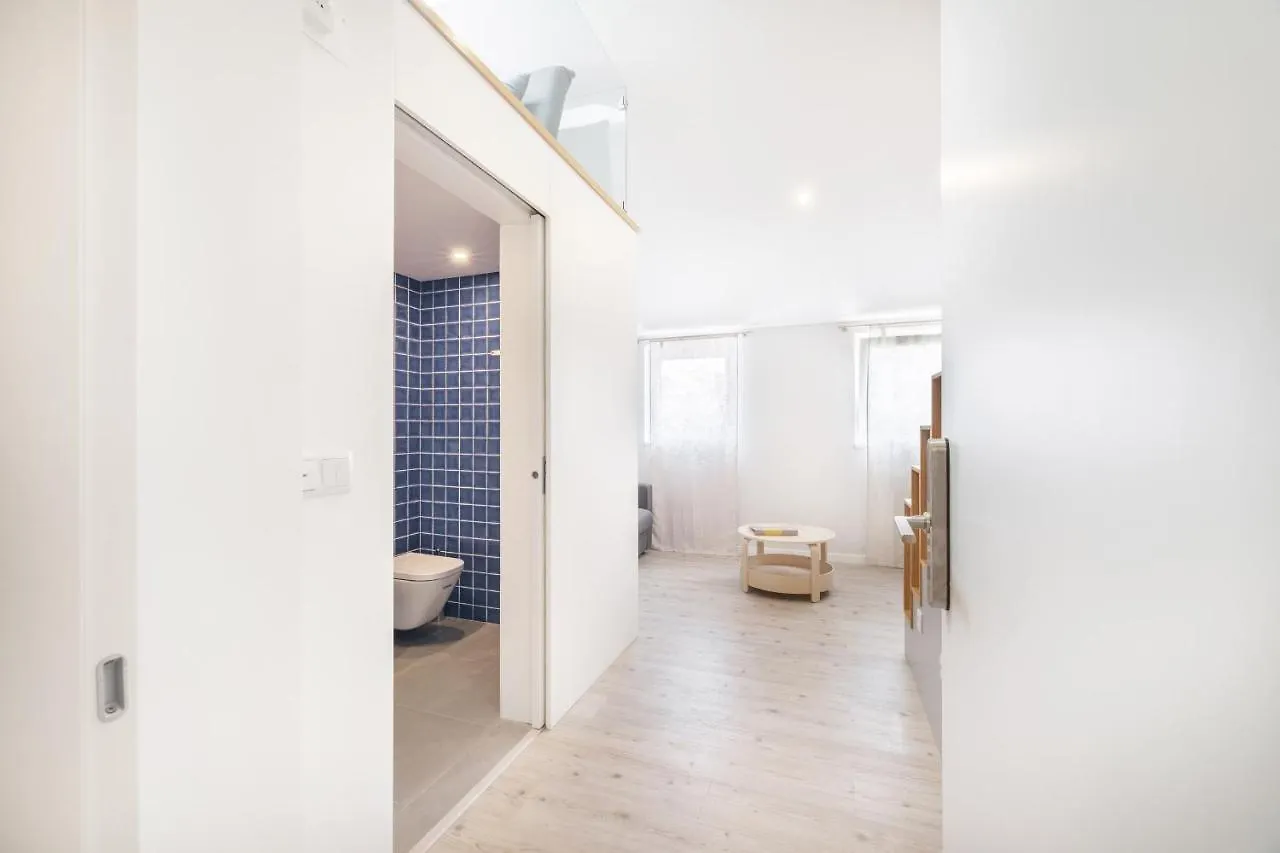 Olala Lisbon Oriente Suites A 0*,