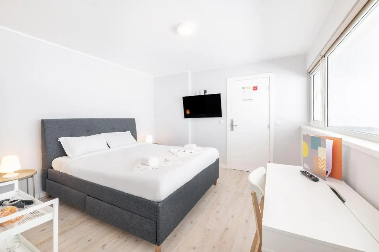 Olala Lisbon Oriente Suites A