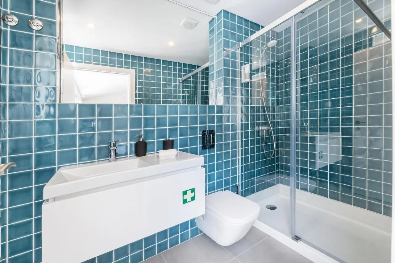 Olala Lisbon Oriente Suites A Casa de hóspedes