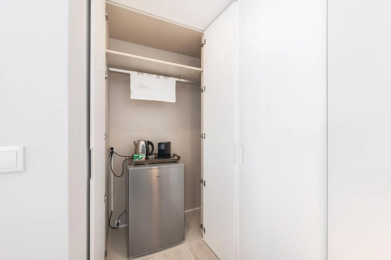 Olala Lisbon Oriente Suites A